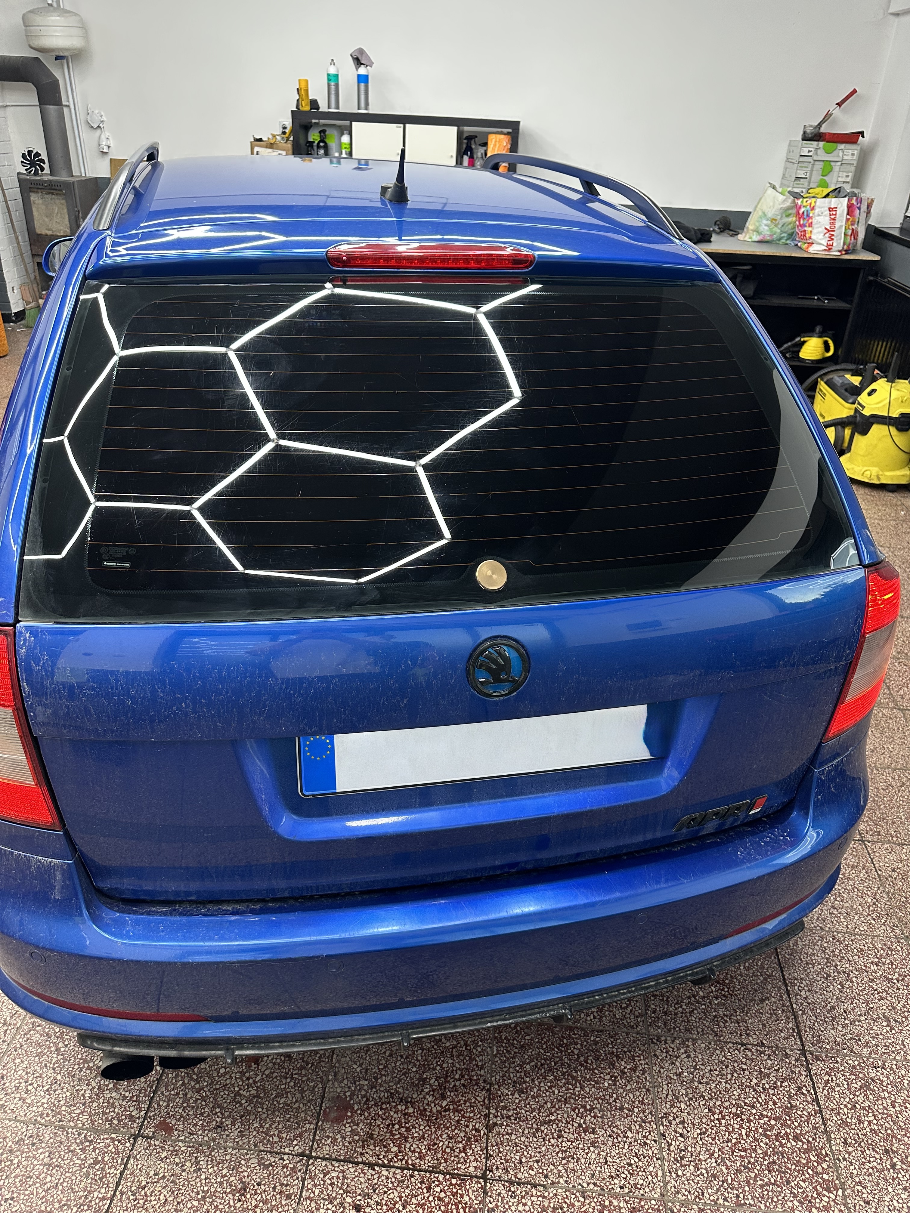 Tónovanie autoskiel 9